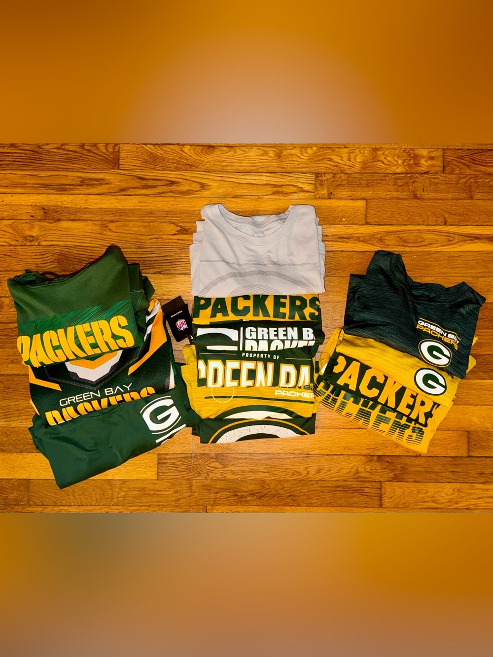Green Bay Packers Graphic Tee and Sweatshirt Stack - Green & Yellow